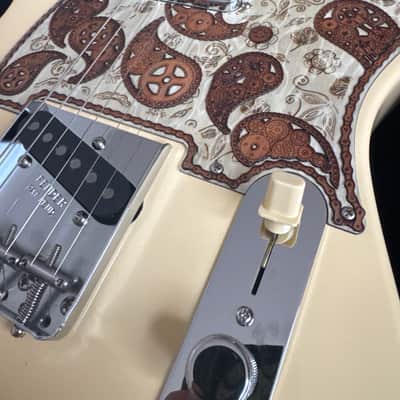Fender American Performer telecaster Vintage White image 2