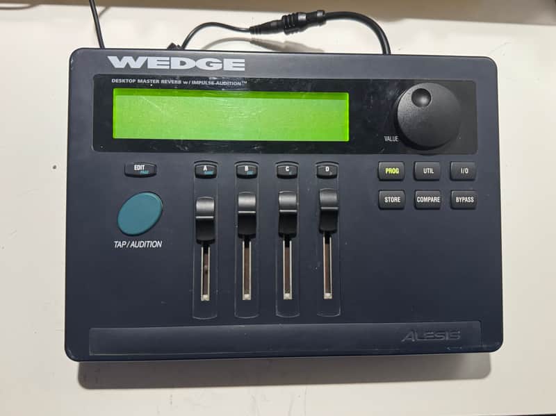 Alesis Wedge Desktop Master Reverb 1990s - Black image 1