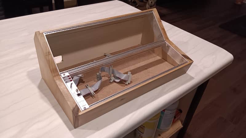 Handmade Powered 6U/84 HP Wooden Eurorack Case - Wooden image 1