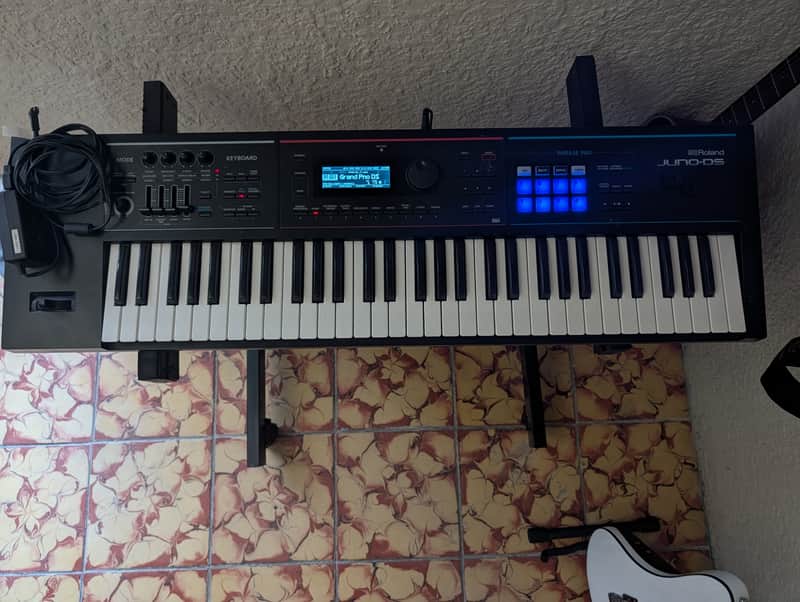 Roland Juno DS61 with Gigbag image 1