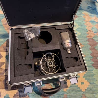 Neumann TLM 103 75th Anniversary Package with EA1 Shockmount 2010s - Silver image 3