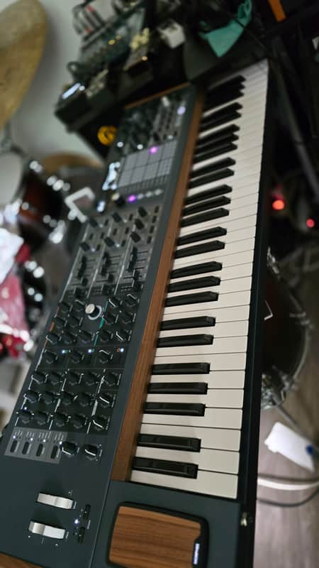 Arturia Polybrute