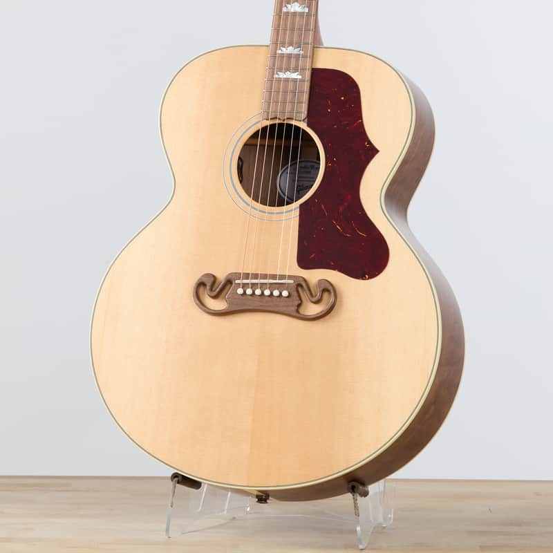 Gibson SJ-200 Studio, Satin Natural | Demo image 1