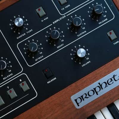 Sequential Prophet 5 Rev 3.2 61-Key 5-Voice Polyphonic Synthesizer (Serial no. 5418) image 4