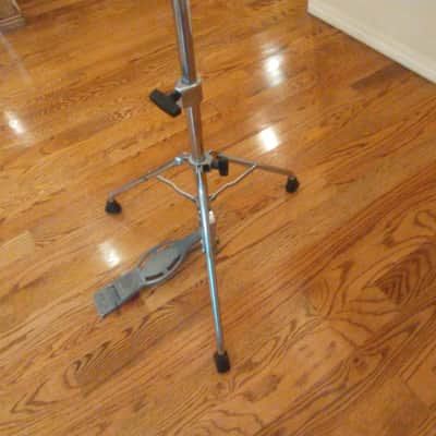 Ludwig Vintage spur lok hi hat stand 1970s original clutch excellent condition image 4