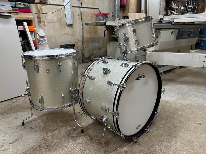 Ludwig Superclassic 1965 - Silver sparkle image 1