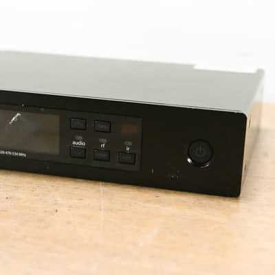 Shure QLXD24/KSM9HS Digital Handheld Wireless System - G50 Band (NO PSU) CG015NZ image 2