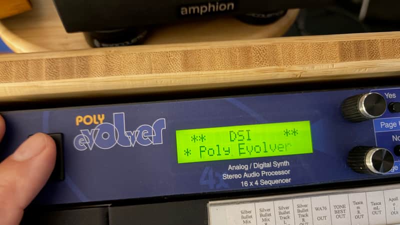Dave Smith Instruments Poly Evolver Rackmount 4-Voice Polyphonic Synthesizer 2004 - 2011 - Blue image 1
