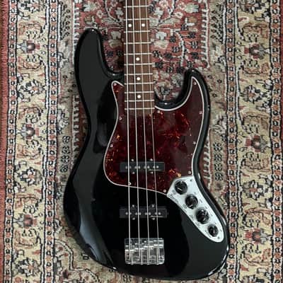 Fender Deluxe Active Jazz Bass V 5 string MIM Mexico black GREAT