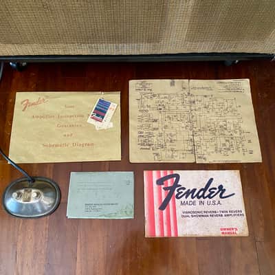 Fender Vibrosonic Reverb 2-Channel 100-Watt 1x15" Guitar Combo Silverface 1976 image 23