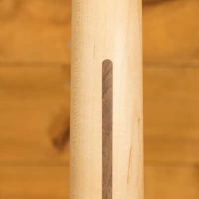 Fender Juanes Stratocaster - Maple - Luna White image 8