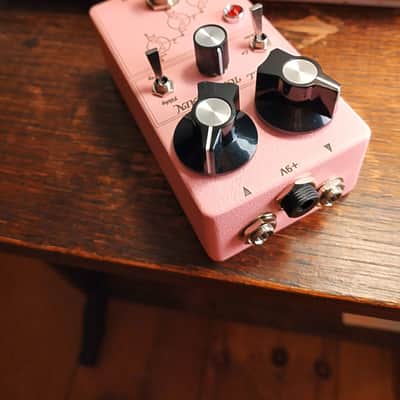 Gold Stompworks Dirty Little Circuit - Pink image 2