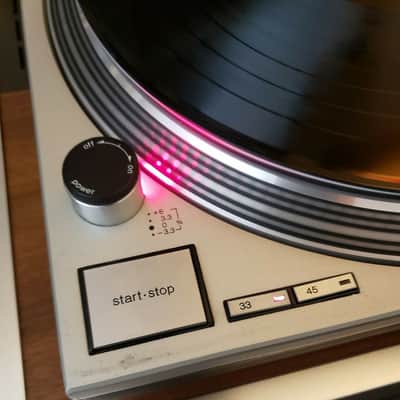 Rare Technics SL-1200MK2, 2010 Model, Odyssey Case, $1249 shipped! image 4