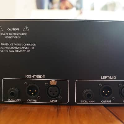 WesAudio ngBusComp Stereo Bus Compressor with Digital Recall - with MOGAMI XLR CABLES image 7