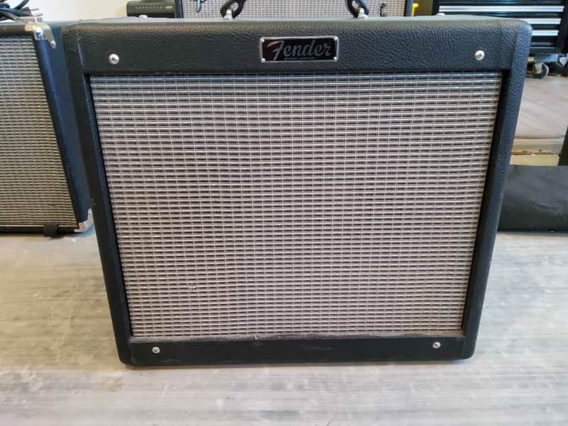Fender Blues Junior III 15-Watt 1x12" Guitar Combo 2010 - 2017 - Black image 1