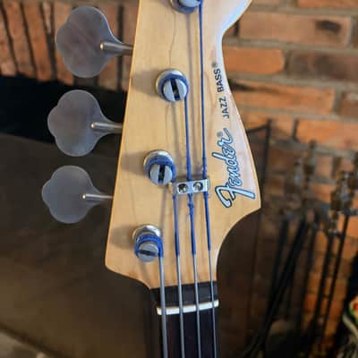 1994 Fender Jazz Bass F/L (Fretless) - White image 5