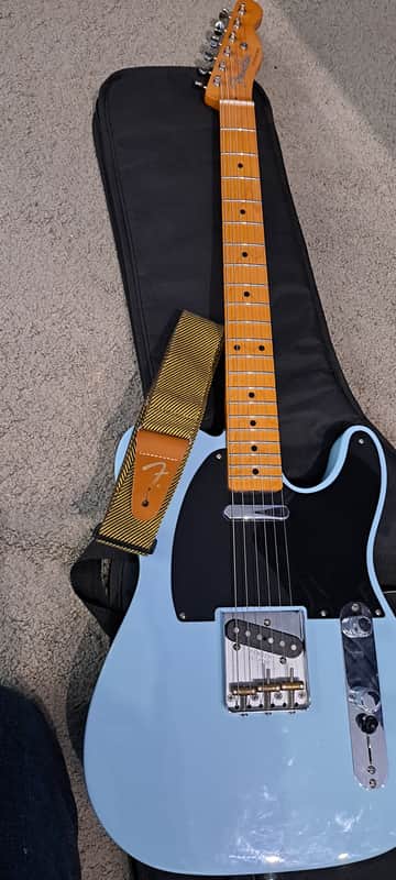 Fender Vintera '50s Telecaster with Maple Fretboard 2019 - 2023 - Sonic Blue