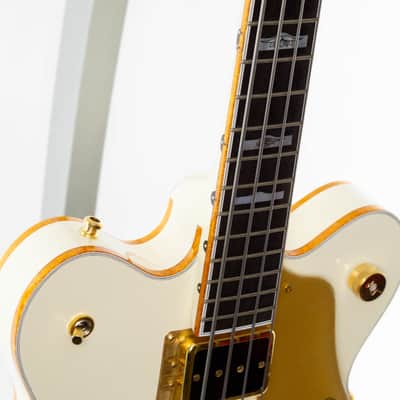 Gretsch G6136B-TP Tom Petersson Signature Falcon Bass 2022 White image 6