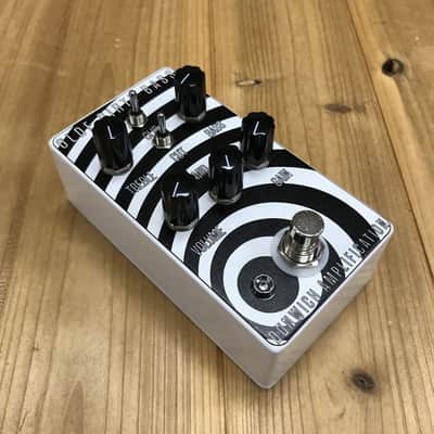 Dunwich Olde Dirty Bass Overdrive image 1
