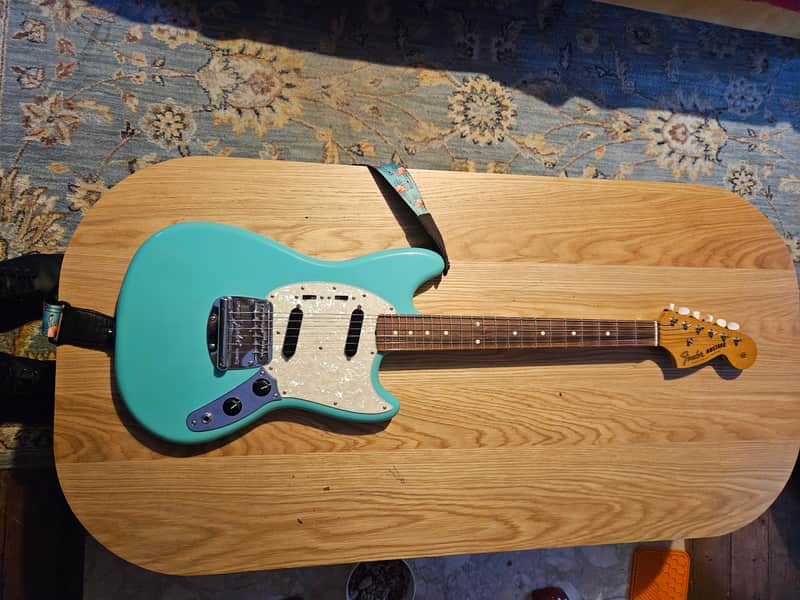 Fender Vintera '60s Mustang