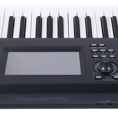 Yamaha MODX6+ 61-Key 16-Voice Synthesizer 2022 - Present - Black image 6