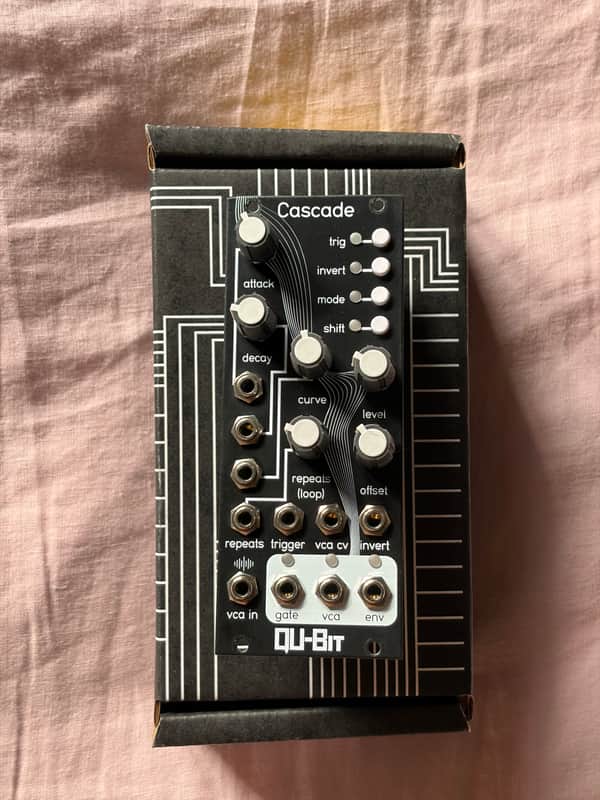 Qu-Bit Electronix Cascade 2020 - Present - Black image 1
