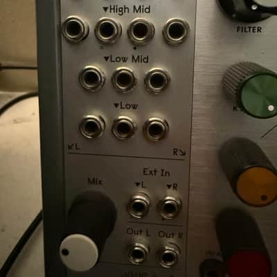 ALM/Busy Circuits ALM029 Jumble Henge 16-Input Stereo Spectral Mixer Eurorack Synth Module 2021 - Present - Silver image 2