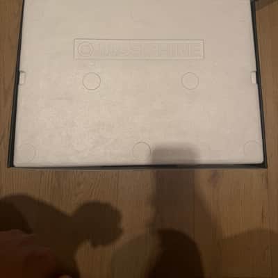 Native Instruments Maschine Studio Black (2017) — Complete in Box + Transferable Registration image 2