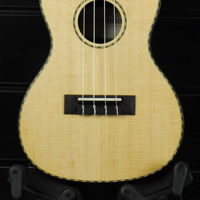 Cordoba 21C Concert ukulele Natural