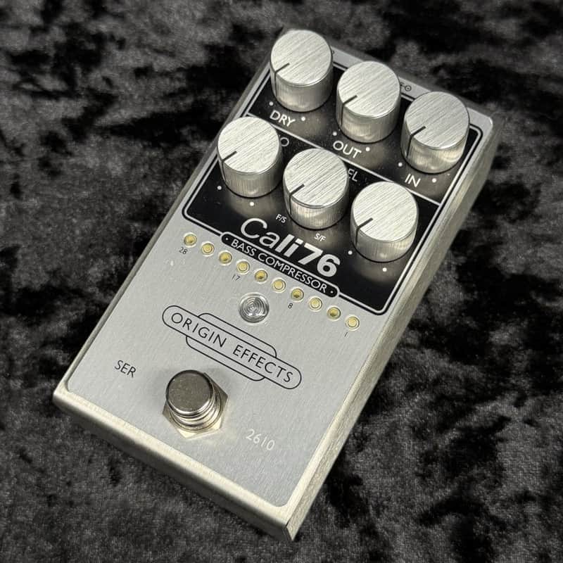 Origin Effects Cali76 Bass Compressor