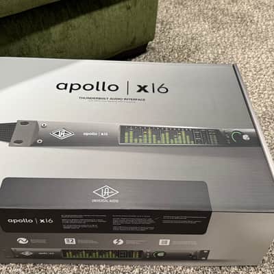Universal Audio Apollo x16 Thunderbolt 3 Audio Interface 2018 - Present - Black image 3