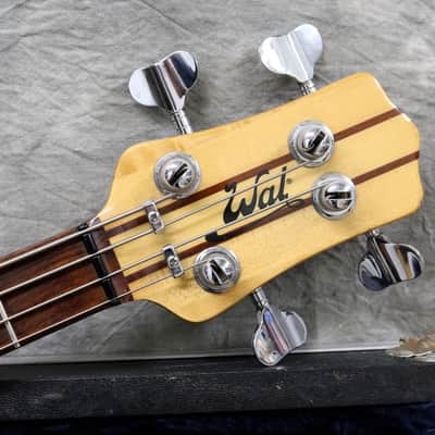 1985 Wal Custom MK1 - Wenge Facings image 3