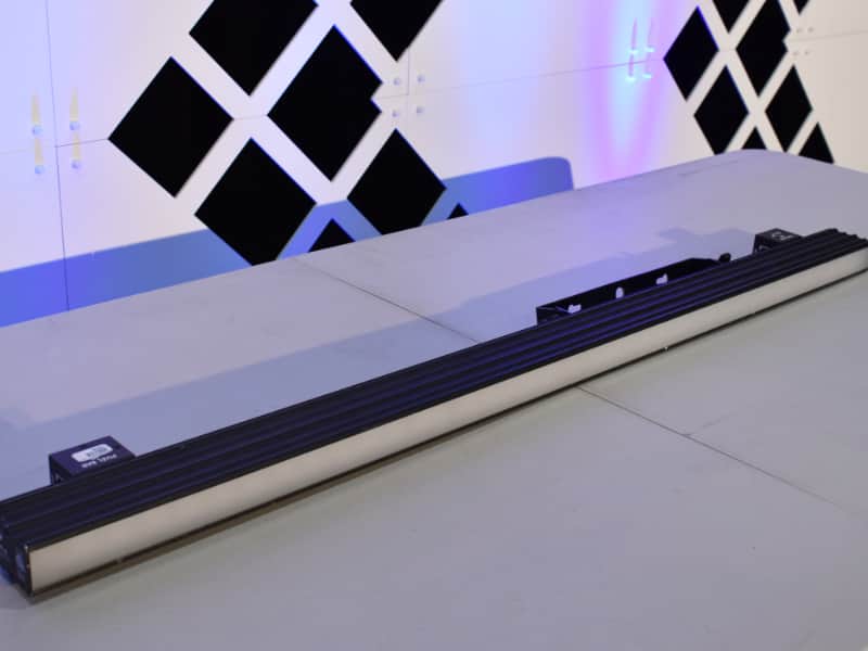 Elation Pixel Bar 40 Package image 1