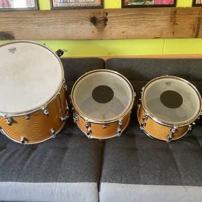 Ludwig Standard Gold Astro Drum Kit 4 Piece 1971 image 2
