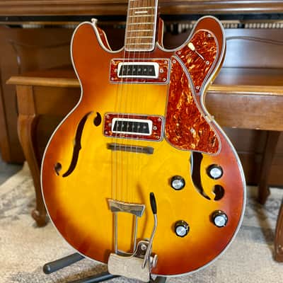 1960's Univox Coily 335 Copy Sunburst image 1
