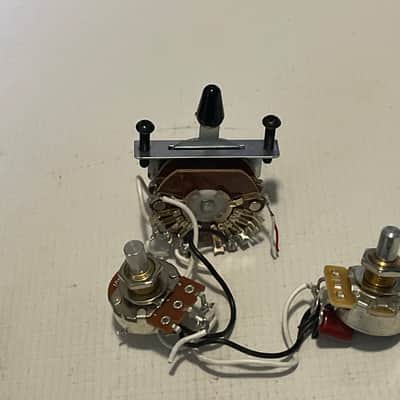 2020's Era MIM Charvel San Dimas Pro Mod HSS Guitar Partial Electronics Wiring Volume Pot