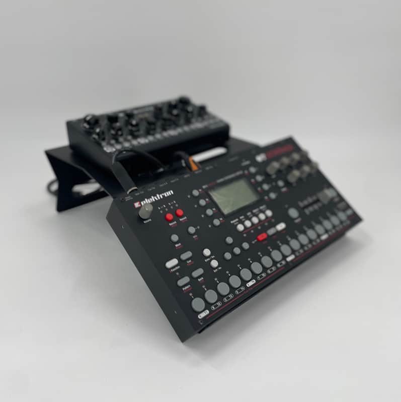 Two-level Angled Synth Platform image 1