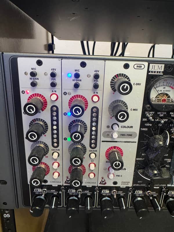Louder Than Liftoff Chroma 500 Series Twin Tone-Amp
