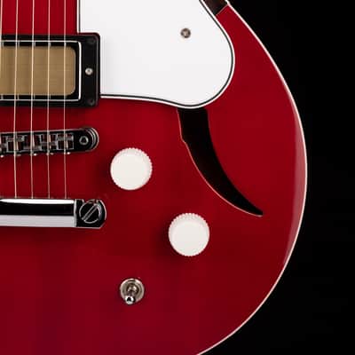 Harmony Standard Comet Trans Red with Mono Case image 12