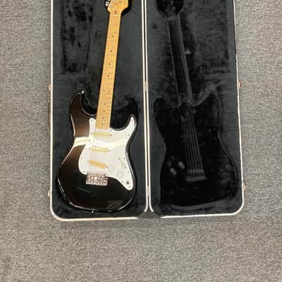 Fender American Stratocaster 2 Knob 1983 - Black image 19