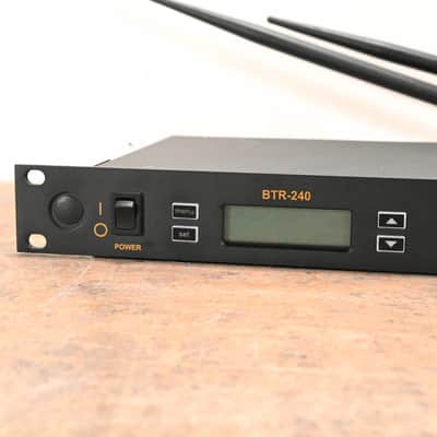 RTS BTR-240 2.4 GHz Wireless Intercom Base Station (NO POWER SUPPLY) CG01KYR image 4