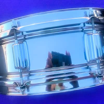 Rogers PowerTone 5x14" 8-Lug Brass Snare Drum with "Beavertail" Lugs 1963 - 1973 - Chrome image 6