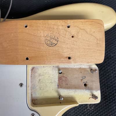 Fender Musicmaster Bass 1975 - Olympic White image 14