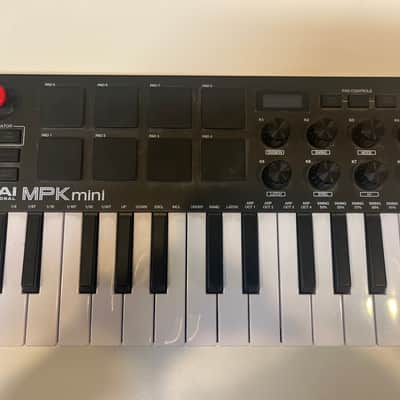 Akai MPK mini