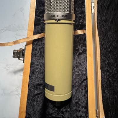 ADK Microphones Custom Shop Cremona 251-T Large Diaphragm Multipattern Condenser Microphone 2013 - 2021 - Yellow image 3