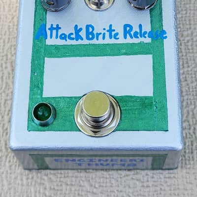 Handpainted Engineer's Thumb Compressor effects pedal image 2