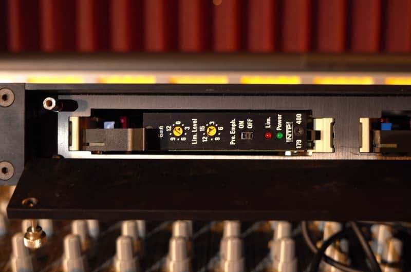 NTP 179-400 MASTERING LIMITERS IN 179-470 NTP RACK image 1