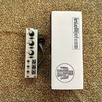 Intellijel Triatt Triple Attenuator image 1