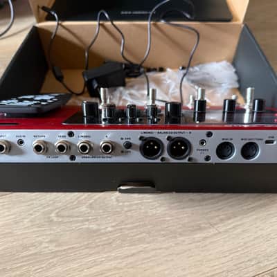 Valeton GP-200R – Processeur multi-effets & modélisation amplis – État impeccable – MIDI/USB/Stéréo image 3