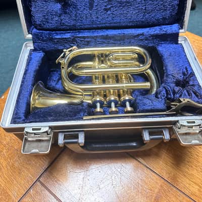 Amati Kraslice ATR 304 Bb Pocket Trumpet w/ Original Hard Case - Made in Czech Republic image 2